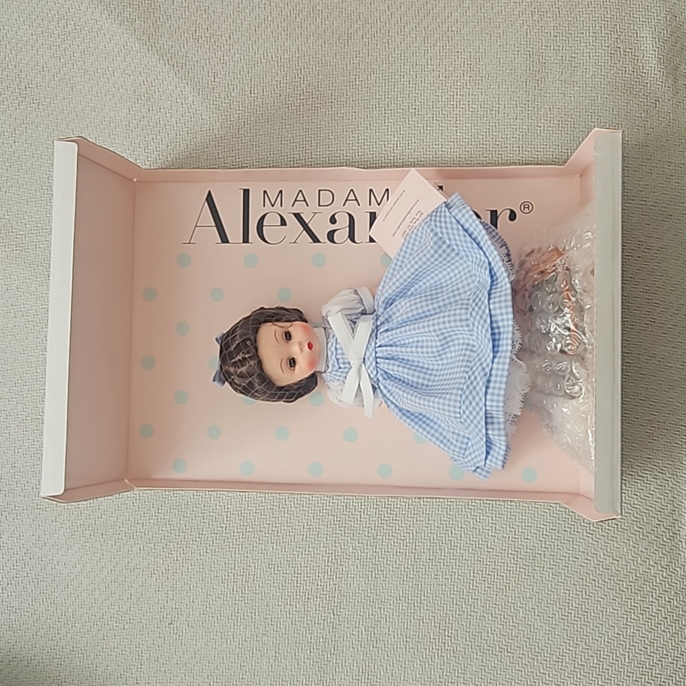 Madame Alexander Dorothy 2007 Doll